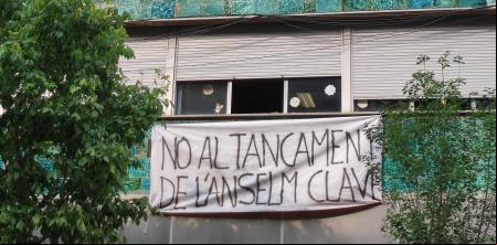 La escuela Anselm Clavé de Mollet deja en la calle a más de 300 niños para el próximo curso