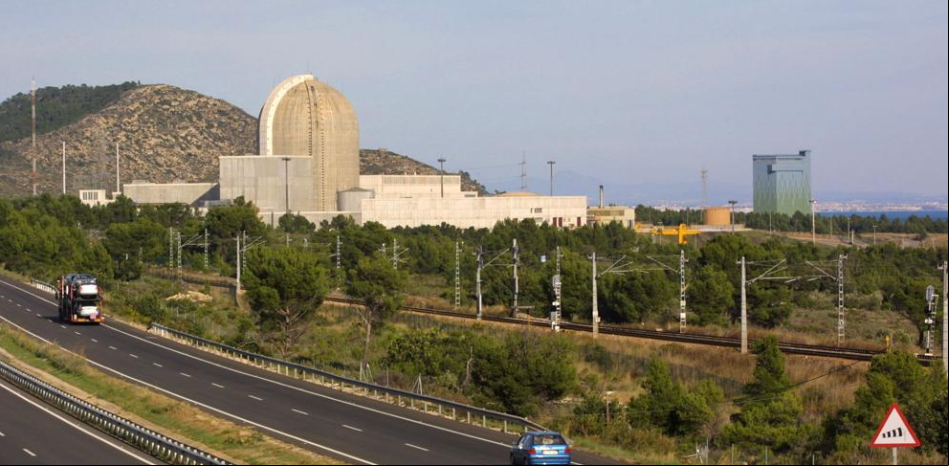 La central nuclear de Vandellòs sufre una parada por un incidente en la red eléctrica