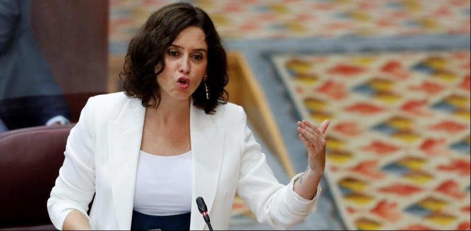 Correos detecta dos cartas con proyectiles para Ayuso y la directora de la Guardia Civil