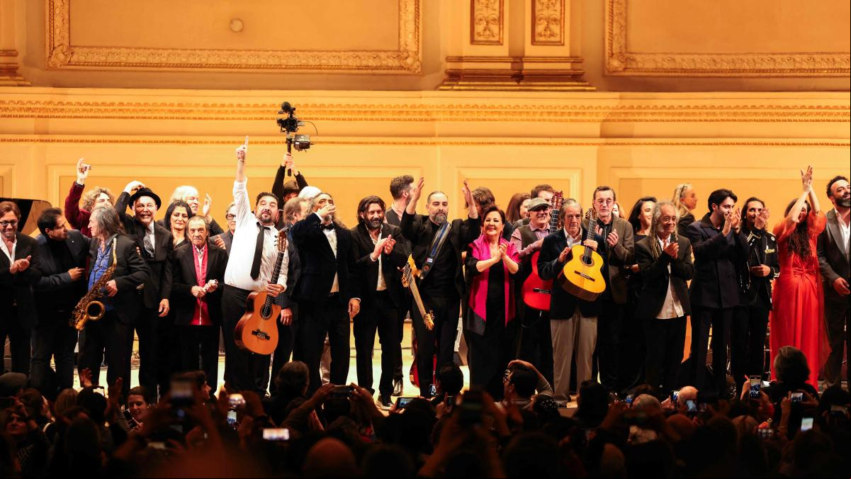 La guitarra de Paco de Lucía sigue marcando el ritmo de los flamencos La guitarra de Paco de Lucía sigue marcando el ritmo de los flamencos