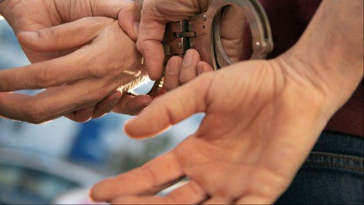 Detienen en València una fugitiva buscada por delitos sexuales contra menores