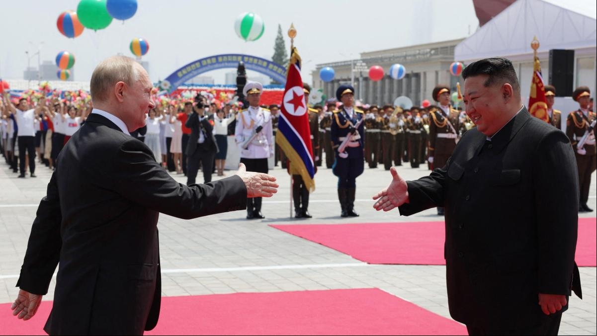 Putin sella una alianza estratégica con el estado paria de Kim Jong Un
