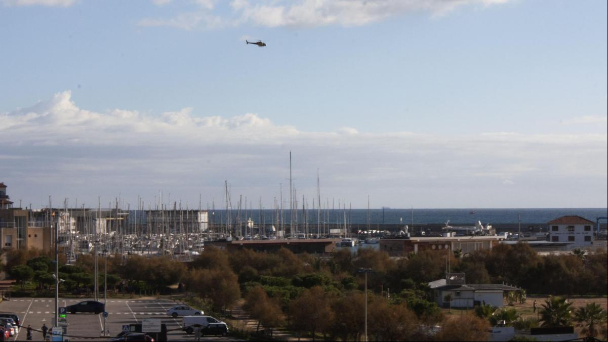 Dispositivo de búsqueda de un pescador desaparecido frente a la costa de Arenys de Mar