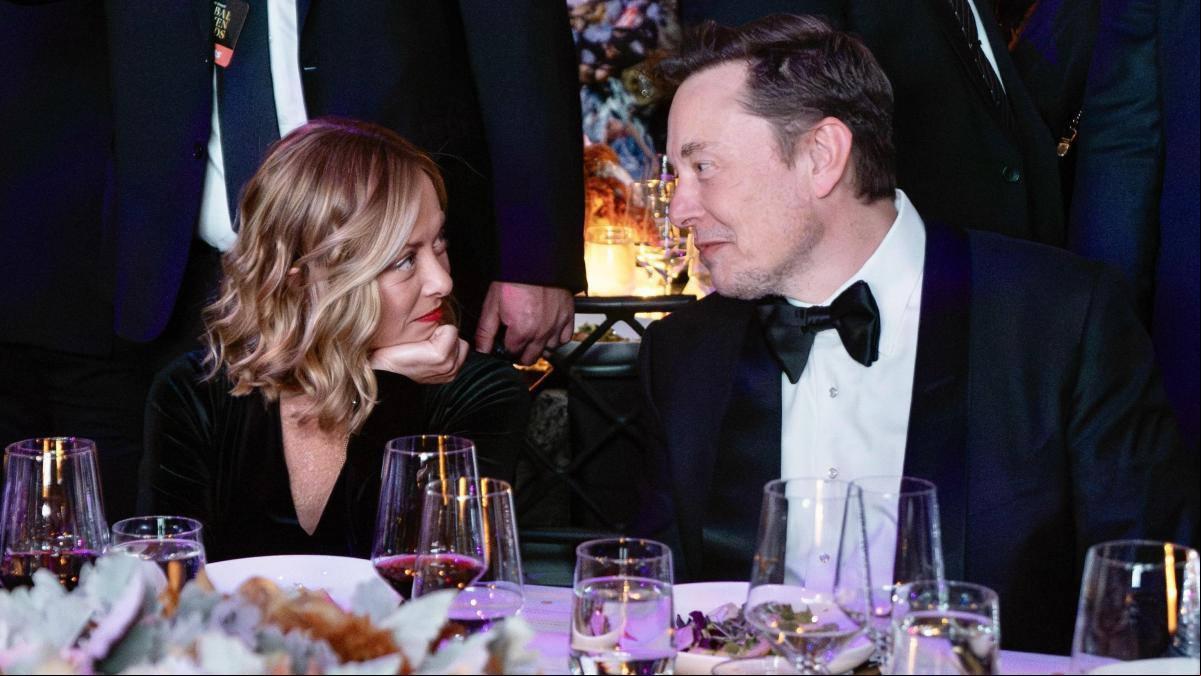 Roma entra en la órbita de Elon Musk
