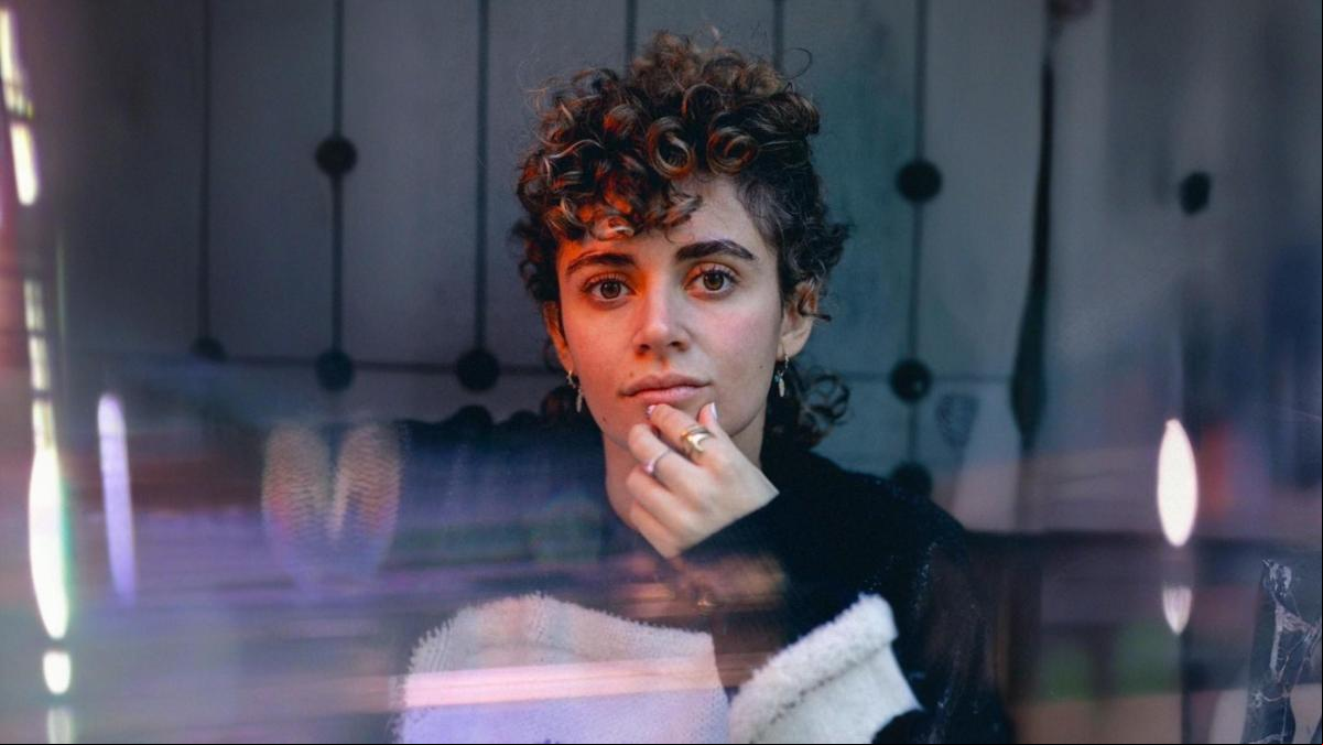 Elena Gallardo, actriz: “Un taxista me recogió en un pueblo por el que no pasaba ningún coche y me invitó al viaje por tener buena conversación, nunca lo olvidaré”