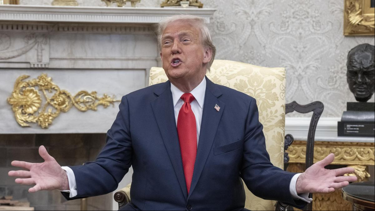 España intenta reforzar lazos con Washington en plena guerra comercial