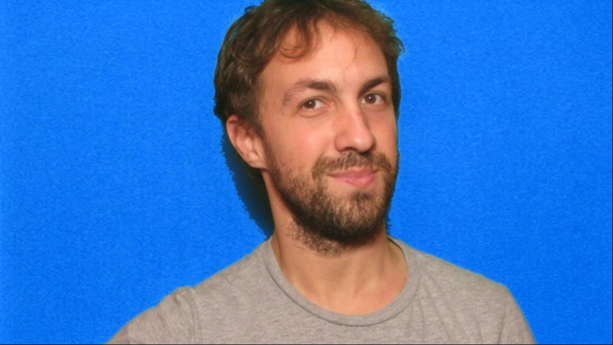 Alan Daitch, experto en IA: “La mayoría usa mal ChatGPT, solo buscan que les aplauda las buenas ideas que tienen pero lo mejor que puedes hacer es pedirle que te critique antes de ejecutarlas”
