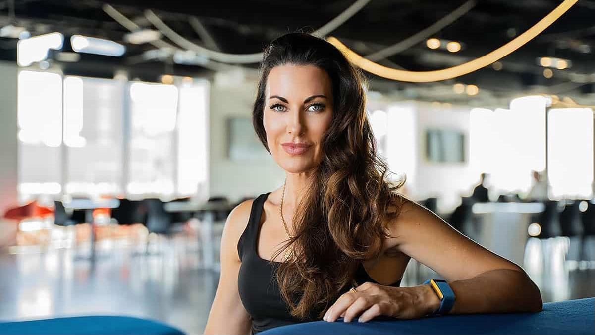 Dra. Kristen Holmes, científica: “Cuando analizamos el sistema circadiano, descubrimos que ningún órgano ni célula queda exento de su influencia; es el regulador fundamental de nuestra salud”