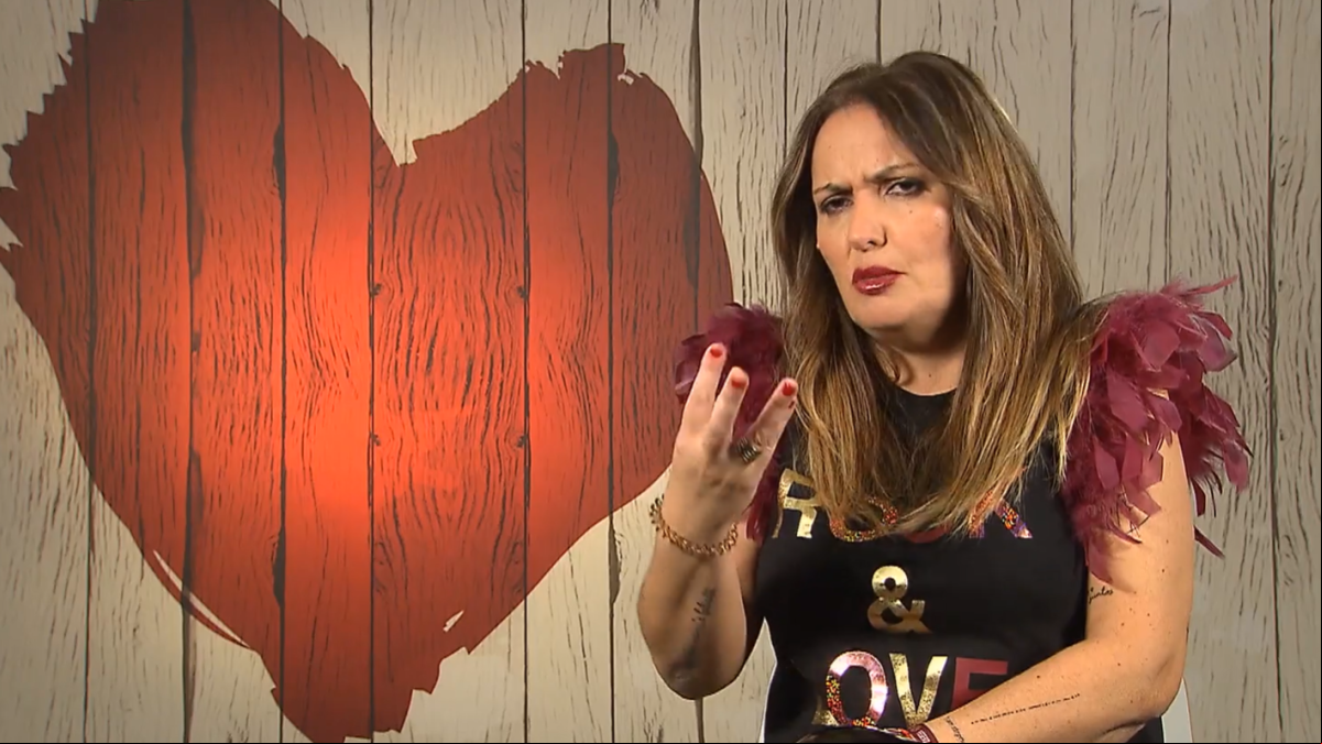 Una soltera de First Dates estalla contra su cita por sus comentarios fuera de lugar: Me parece una falta de educación