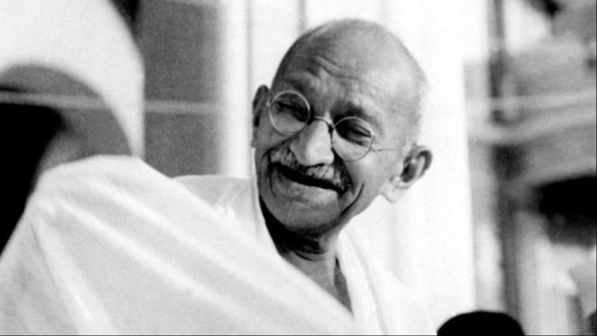 Las frases de Gandhi sobre el pacifismo ante los nazis