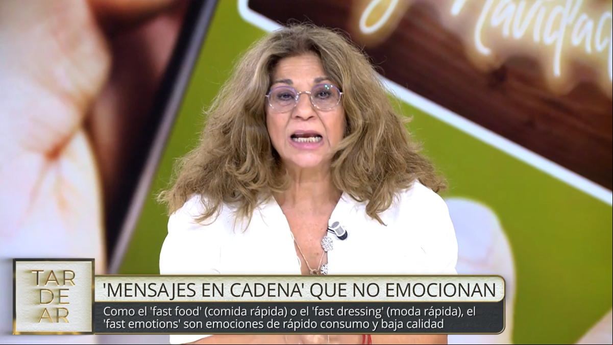 Petición seria de Lolita a los españoles en Nochevieja: 35 años llevo