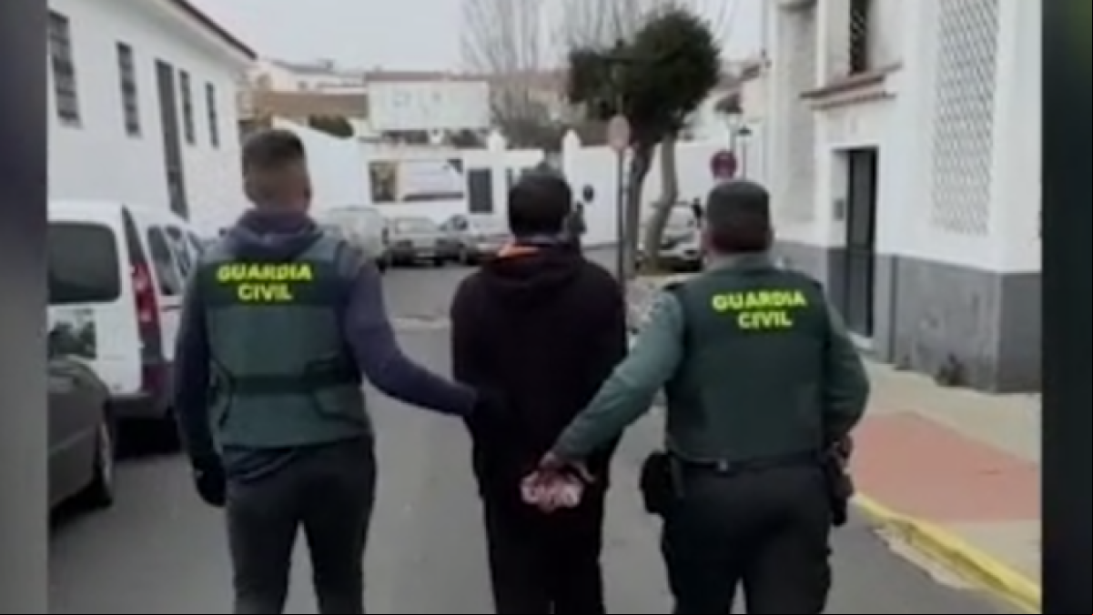 Detenido en Huelva por dejar morir a su madre, de 58 años, dependiente y en un estado deplorable