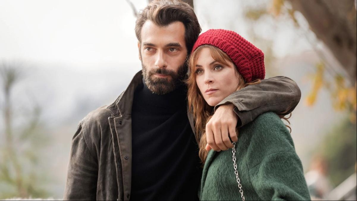 Quién es Ilker Kaleli, el actor que protagoniza junto a Maggie Civantos La Pasión Turca de Antena 3