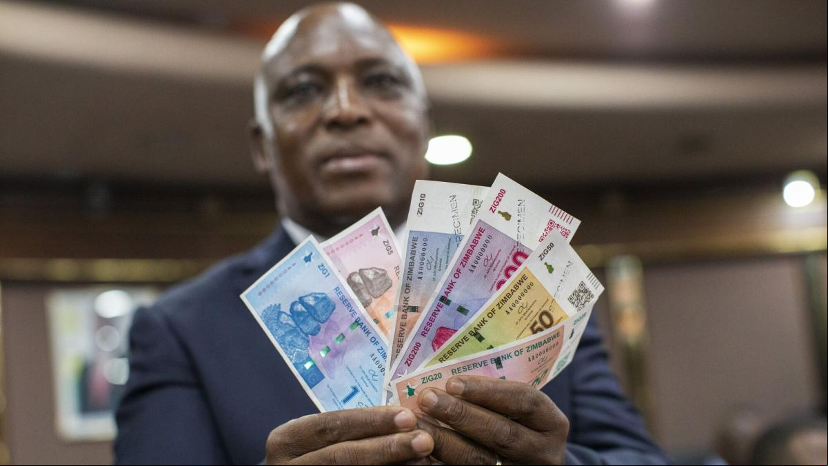 Zimbabue lanza la moneda ZiG, respaldada por el oro