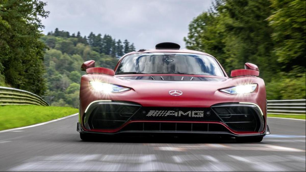 Ni un Bugatti ni un McLaren: solo hay un coche capaz de superar al Mercedes-AMG One en el Infierno Verde