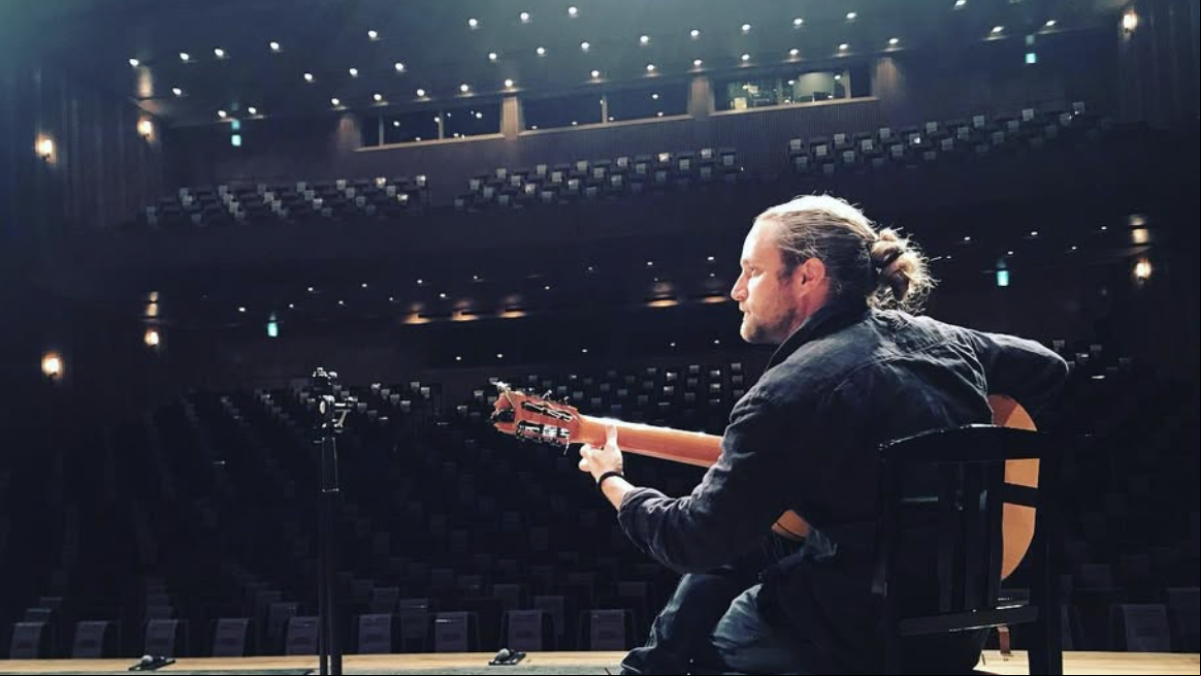 La música gaditana pierde a Pablo Domínguez, guitarrista y percusionista, a los 38 años La música gaditana pierde a Pablo Domínguez, guitarrista y percusionista, a los 38 años