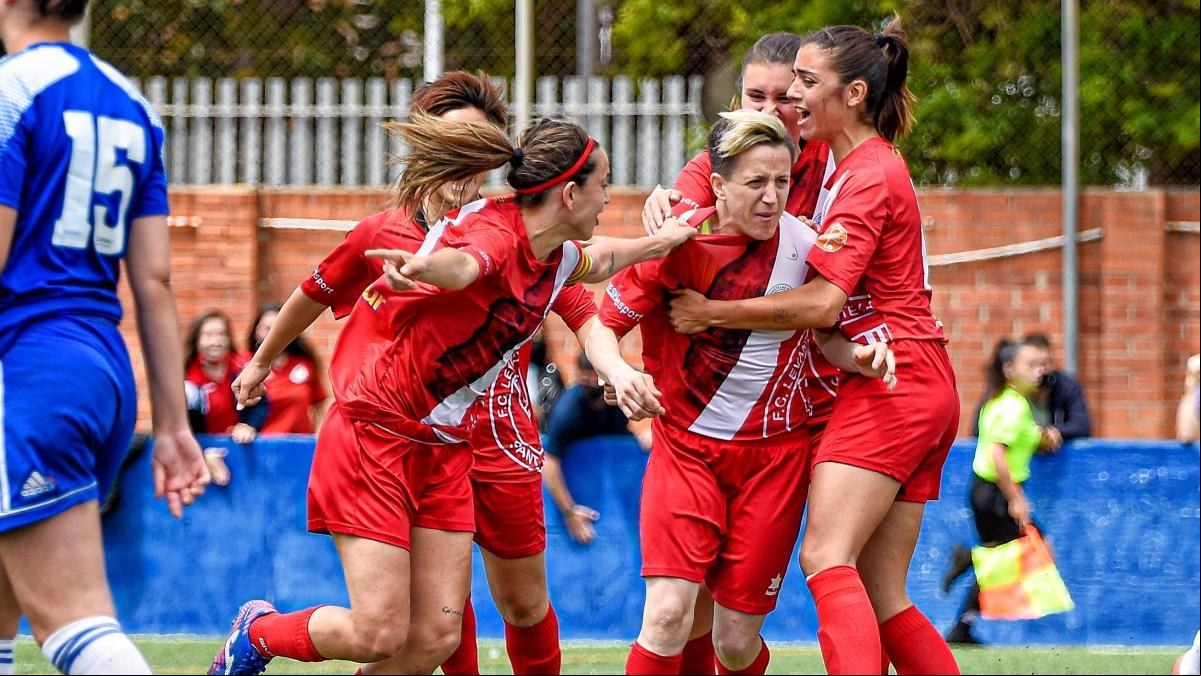 Polémica subvención municipal al club de fútbol femenino Levante de Badalona