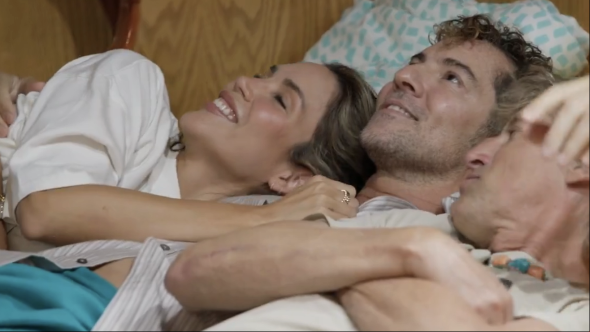 David Bisbal y Rosanna Zanetti explican en Universo Calleja cómo se organizaron para que su relación sobreviviera al ritmo frenético de sus carreras