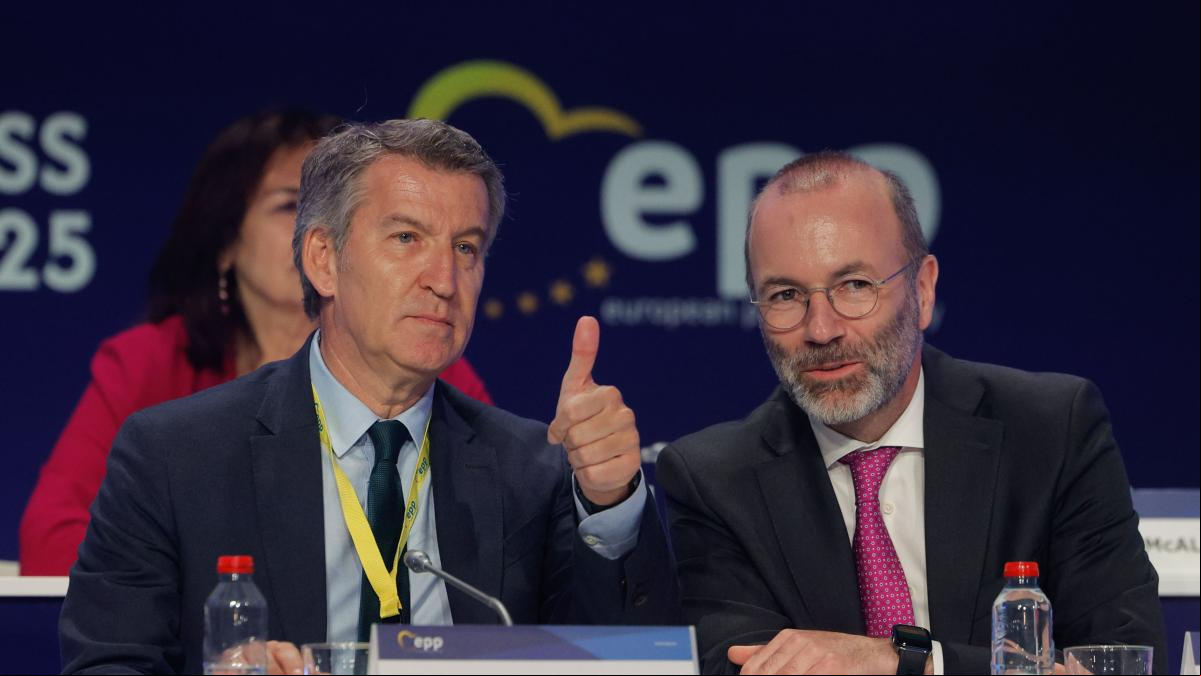 El PP intenta casar la línia centrista de la família europea i la relació amb Vox