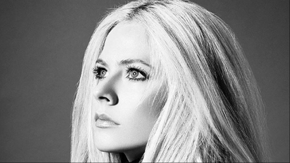 Avril Lavigne, nuevo álbum tras superar la enfermedad de Lyme: “había aceptado la muerte”