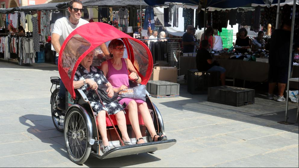 Impulsan en Vic un servicio de bicicletas para gente mayor