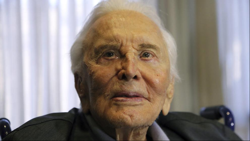 Así explicó Kirk Douglas sus logros, aspiraciones y secretos como actor